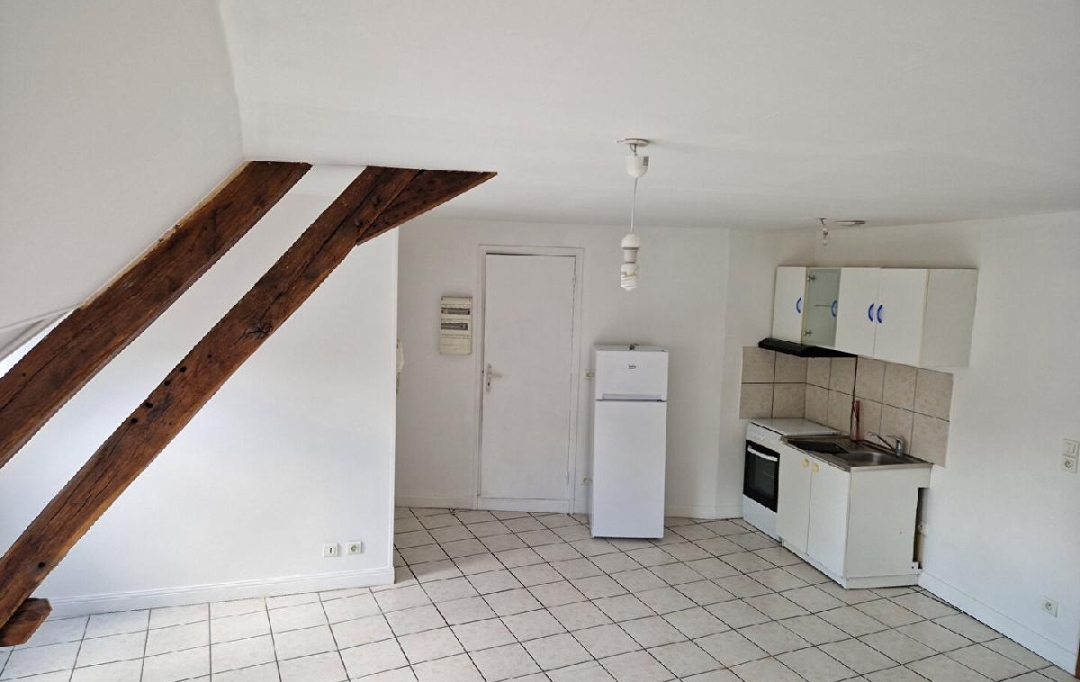 L'IMMOBILIER A LA LOUPE : Appartement | LA LOUPE (28240) | 62 m2 | 390 € 