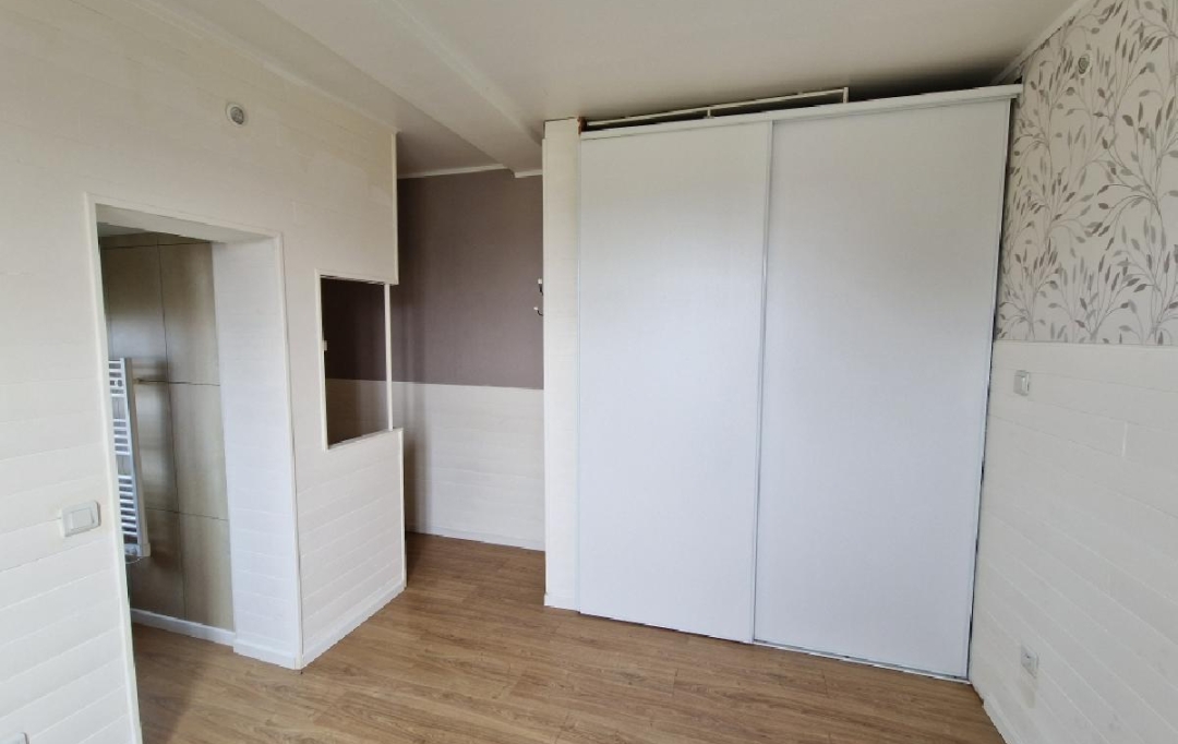L'IMMOBILIER A LA LOUPE : Maison / Villa | LA LOUPE (28240) | 35 m2 | 52 800 € 