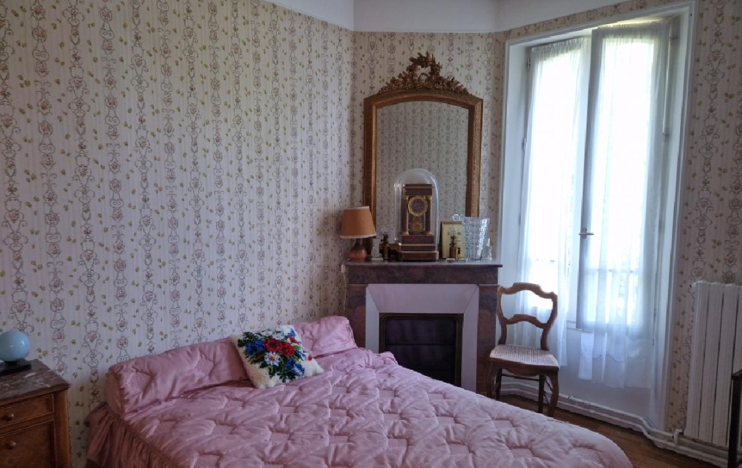L'IMMOBILIER A LA LOUPE : House | MEAUCE (28240) | 166 m2 | 233 200 € 