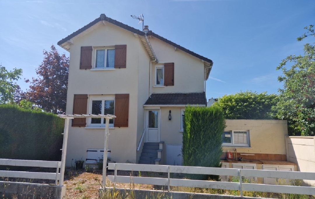 L'IMMOBILIER A LA LOUPE : Maison / Villa | LA LOUPE (28240) | 75 m2 | 125 000 € 