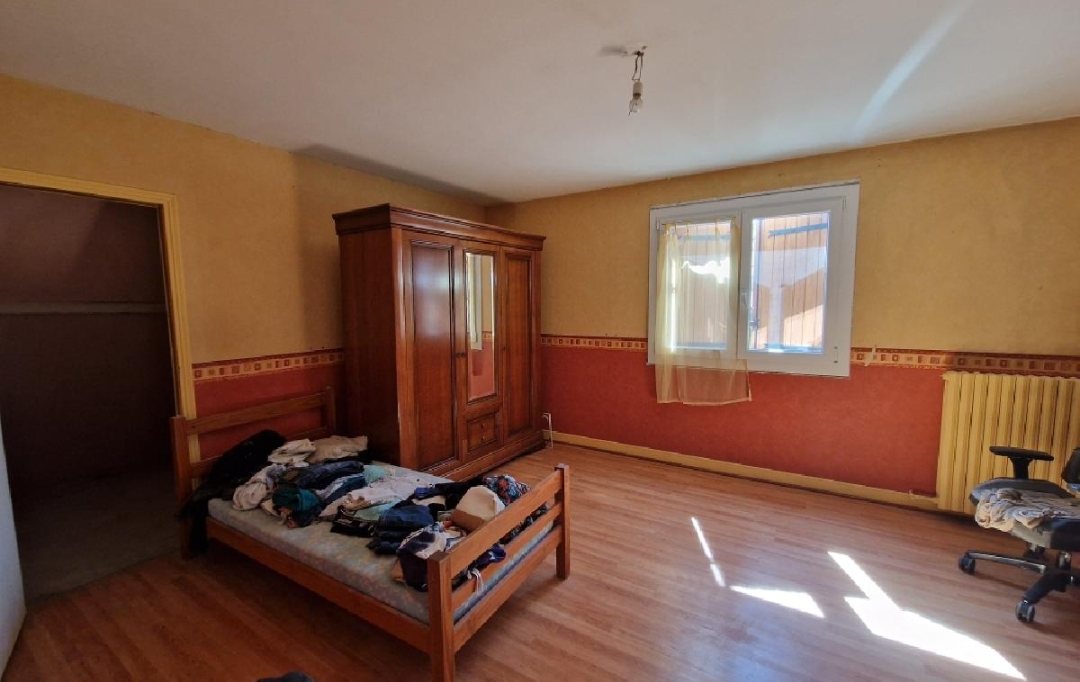 L'IMMOBILIER A LA LOUPE : Maison / Villa | NOGENT-LE-ROTROU (28400) | 323 m2 | 294 000 € 