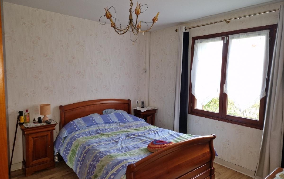 L'IMMOBILIER A LA LOUPE : Maison / Villa | LA LOUPE (28240) | 135 m2 | 178 700 € 