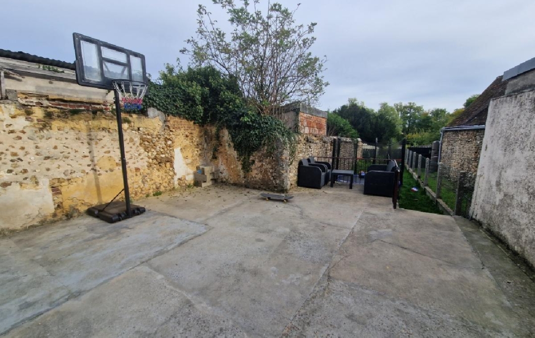 L'IMMOBILIER A LA LOUPE : Maison / Villa | CHAMPROND-EN-GATINE (28240) | 83 m2 | 86 400 € 
